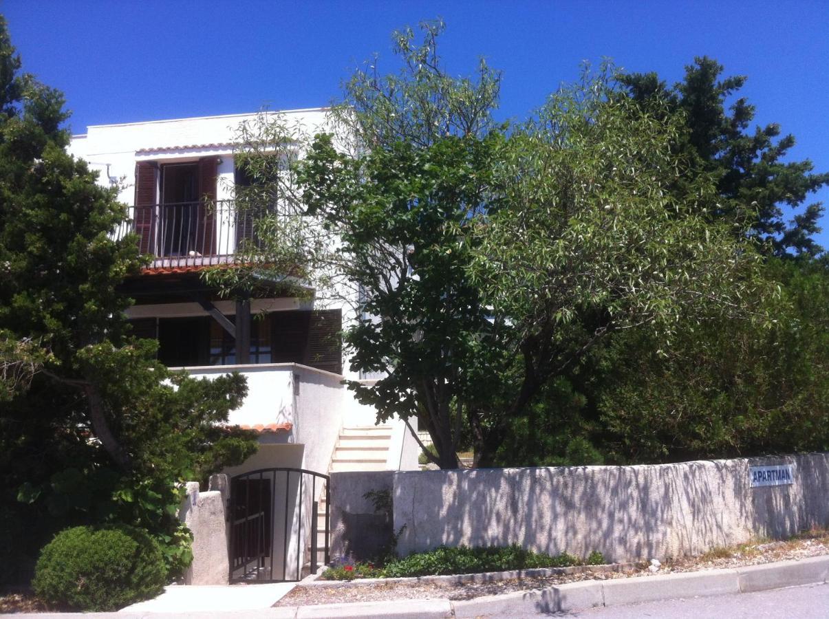 Casa Blanka Apartment โนวีวีโนดอลสกี ภายนอก รูปภาพ